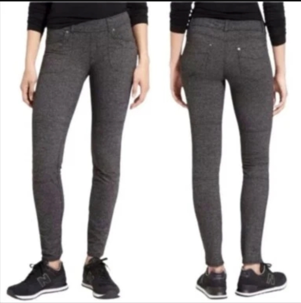 Athleta Gray Skinny Pants with Streamlined Fit